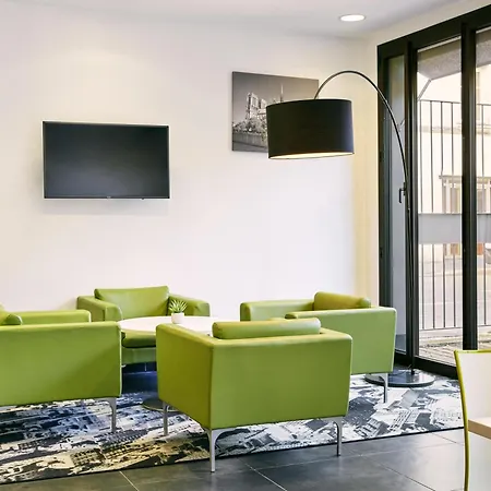 Aparthotel Adagio Access Paris Bastille-3